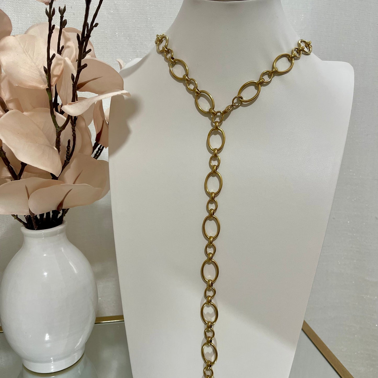 Collar Círculo Dorado
