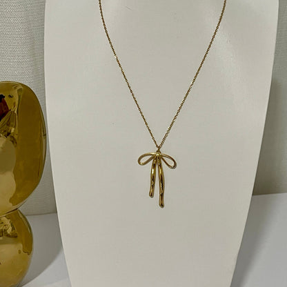 Bow Knot Necklace