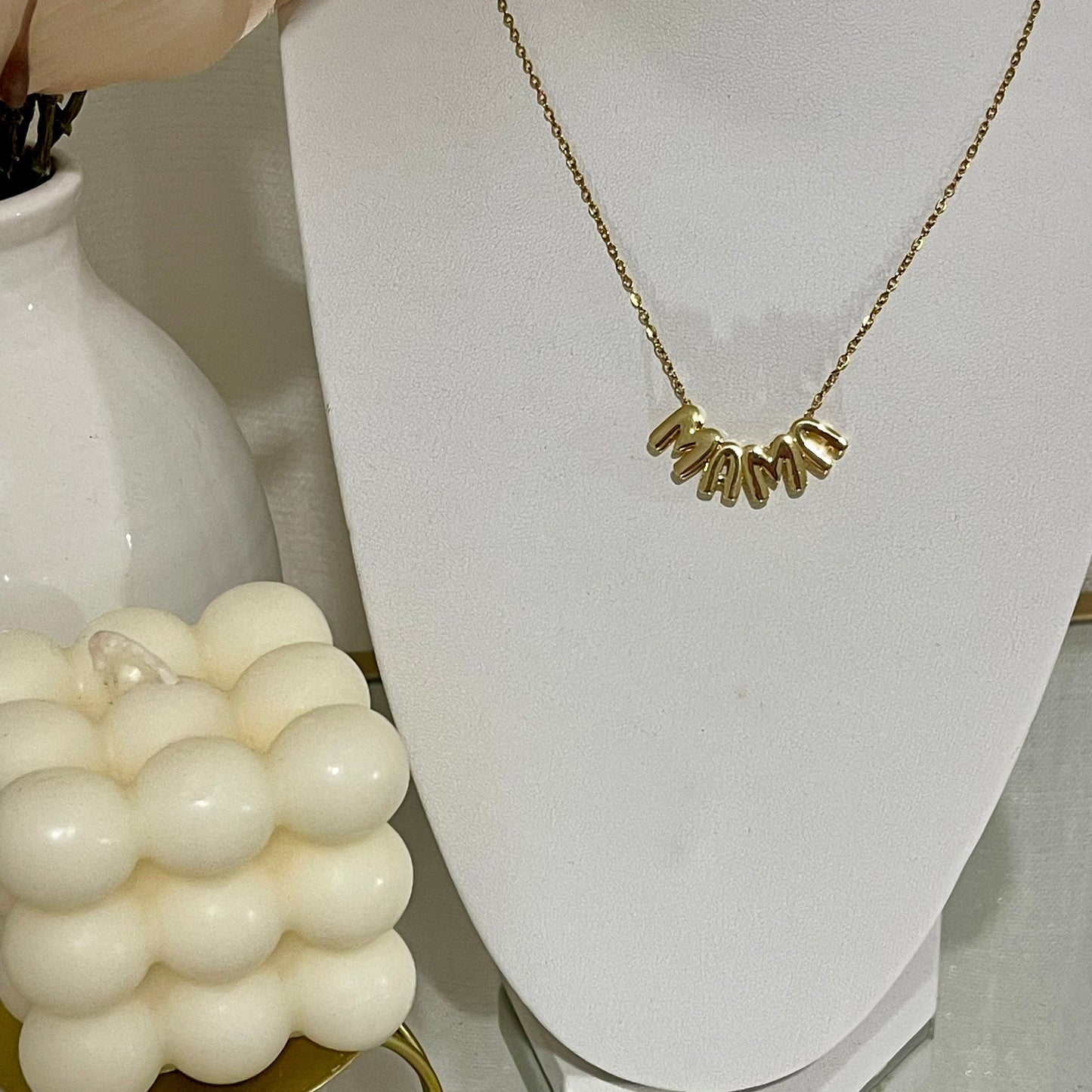 Mama Necklace