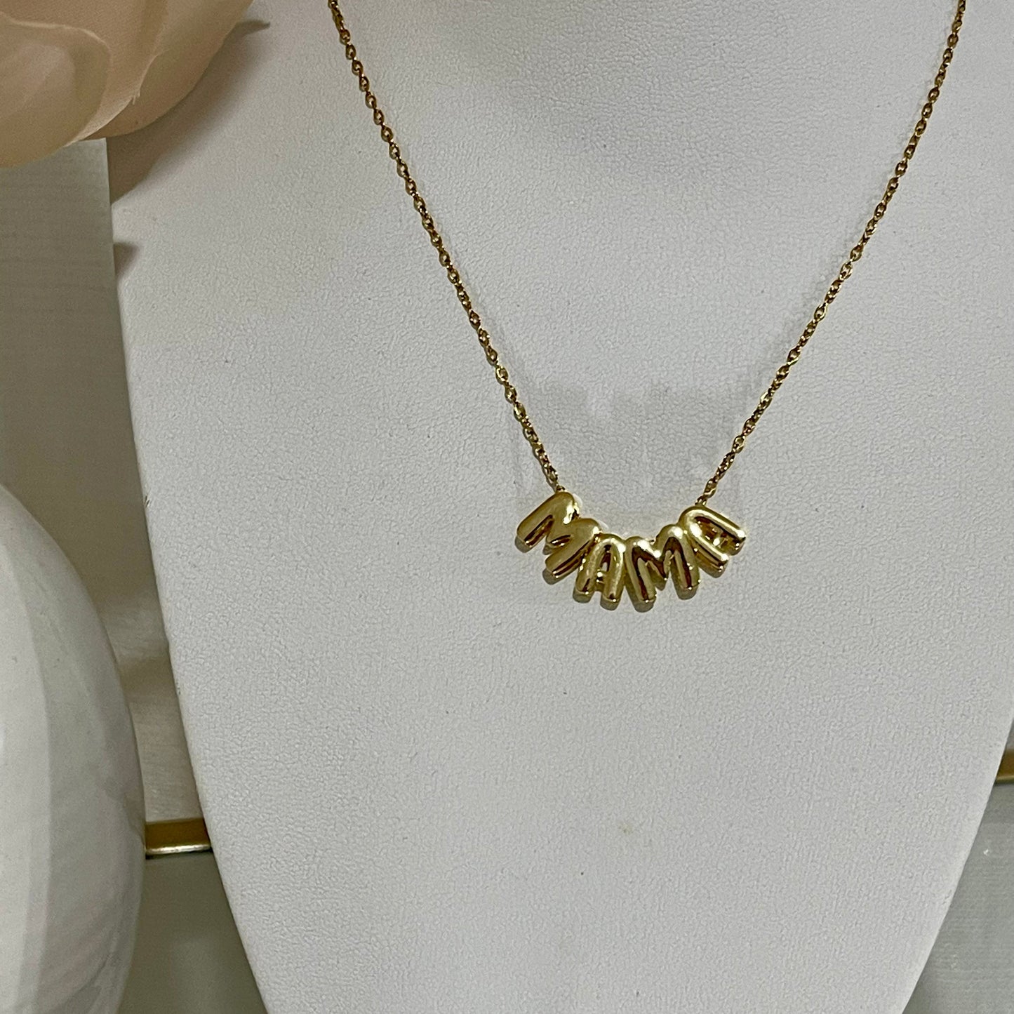 Mama Necklace